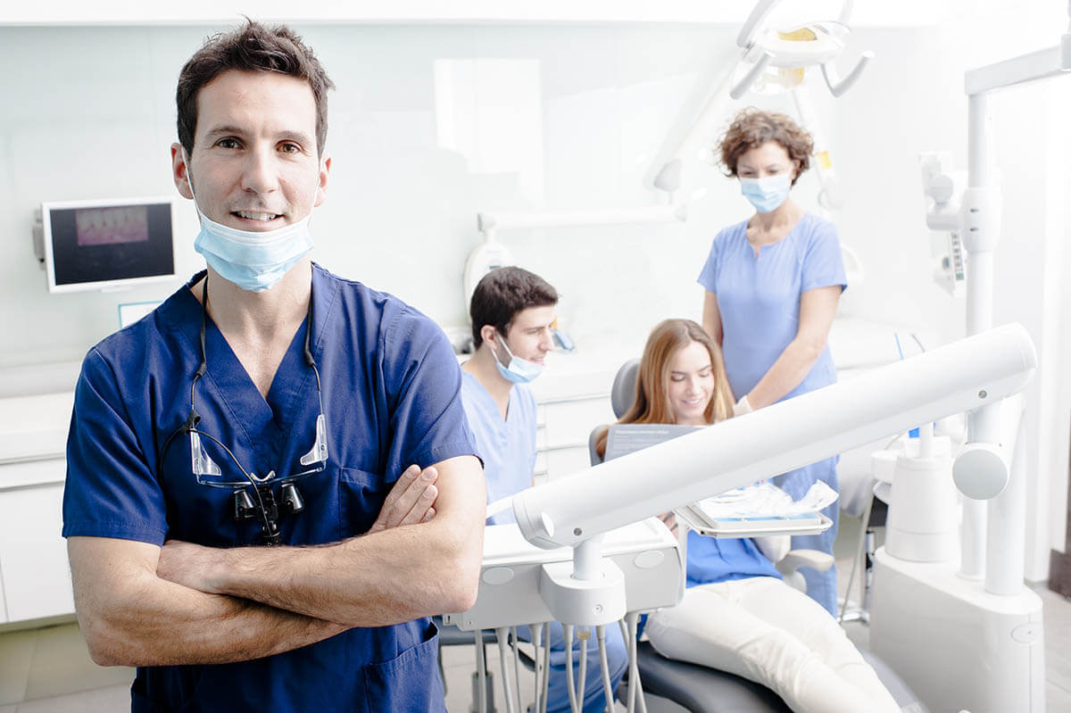 Difference Between An Endodontist vs. A Dentist | South High Dental